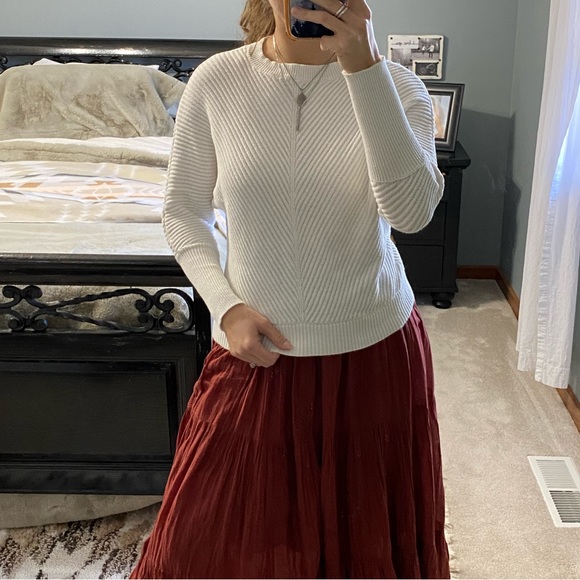 LOFT Dolman Sweater - Picture 2 of 10